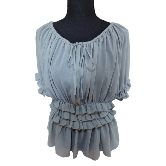 Romeo Juliet Culture Raffle Blouse Sz Small Light Grey Top - Picture 4 of 10